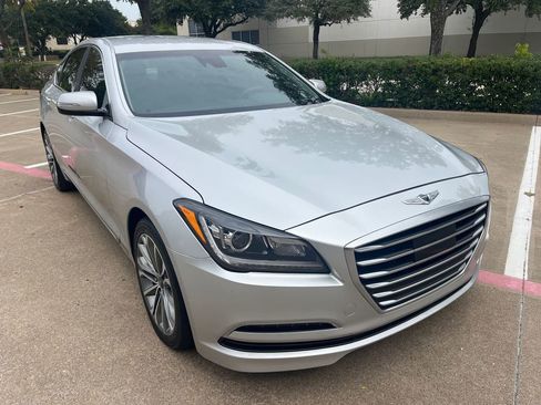 Used 2017 Genesis G80 3.8 image 2