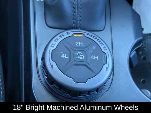 Used 2026 Ford Bronco Outer Banks AWD/4WD image 18
