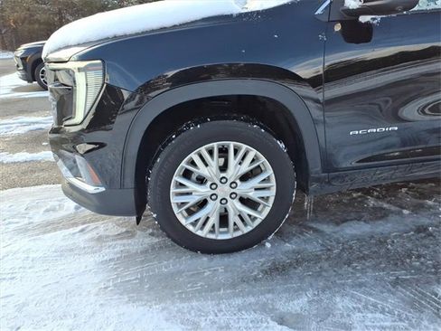 Used 2024 GMC Acadia Elevation image 4