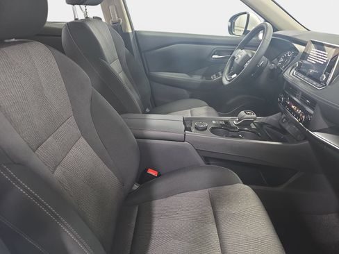New 2026 Nissan Rogue SV w/ Cold Weather Package AWD/4WD image 10