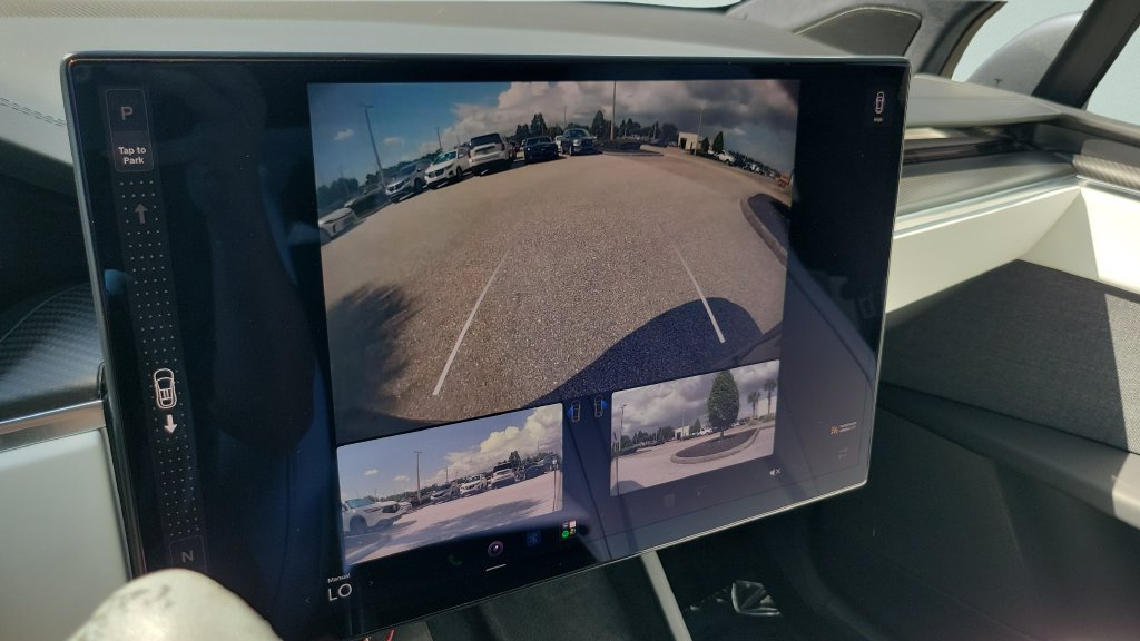 Used 2023 Tesla Model X Plaid AWD/4WD image 18