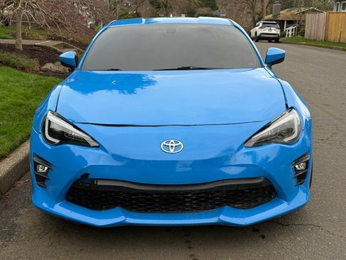 Used 2019 Toyota 86 GT image 4