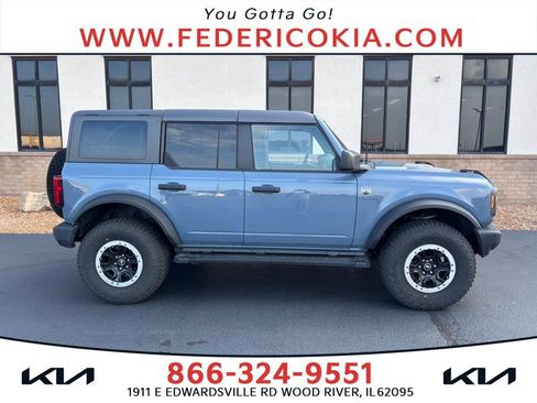 Used 2023 Ford Bronco Big Bend w/ Sasquatch Package AWD/4WD image 1