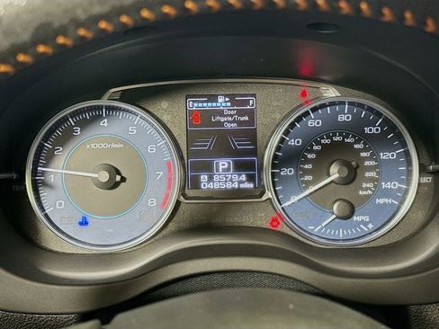 Used 2017 Subaru Crosstrek 2.0i Limited image 11