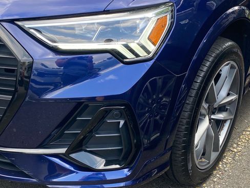 Used 2024 Audi Q3 2.0T Premium w/ Convenience Package AWD/4WD image 2