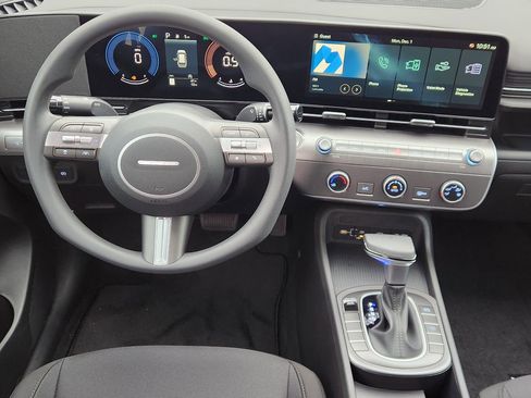 New 2026 Hyundai Kona SE image 24