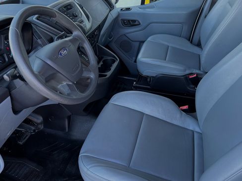 Used 2016 Ford Transit 350 XL image 10