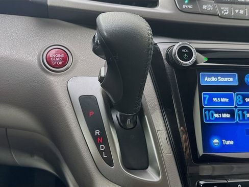 Used 2016 Honda Odyssey Touring image 20