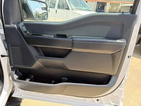 Used 2022 Ford F150 XL w/ STX Appearance Package RWD image 17