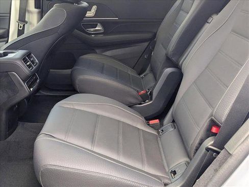 New 2025 Mercedes-Benz GLS 450 4MATIC image 15