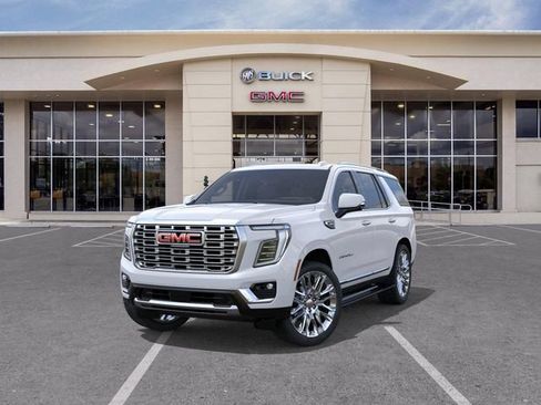 New 2026 GMC Yukon Denali w/ Denali Reserve Package AWD/4WD image 8