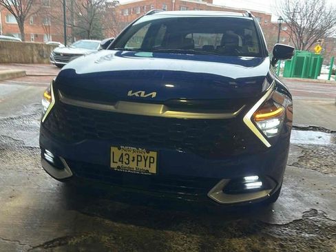 Certified 2023 Kia Sportage SX image 8