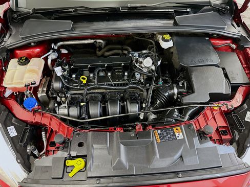 Used 2017 Ford Focus SE image 33