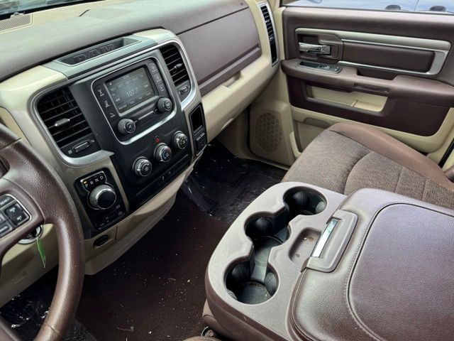 Used 2013 RAM 1500 Classic SLT w/ Premium Display Pkg AWD/4WD image 15