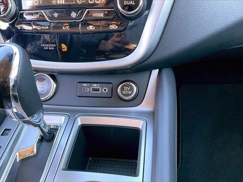 Certified 2024 Nissan Murano SV image 29