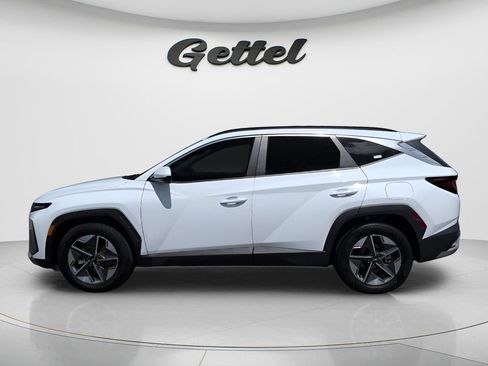Certified 2025 Hyundai Tucson SEL FWD image 8