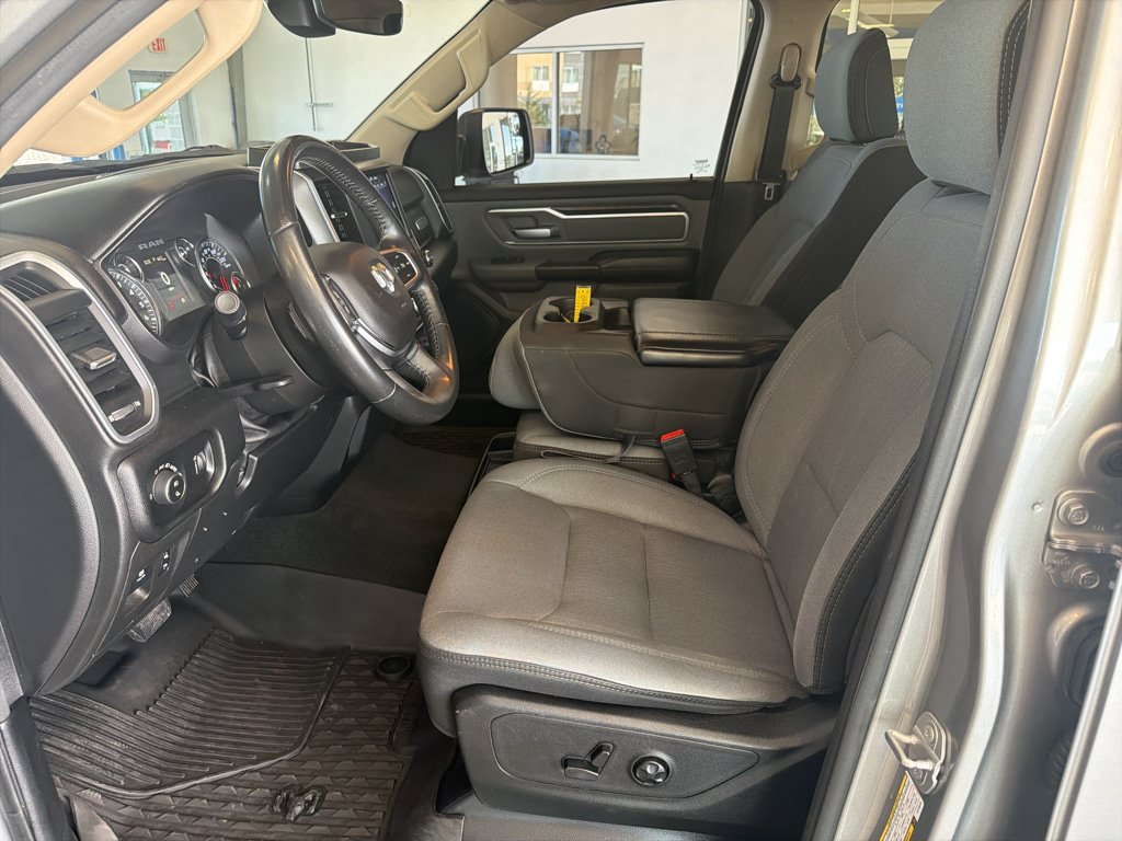 Used 2020 RAM 1500 Big Horn AWD/4WD image 10