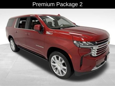 Certified 2024 Chevrolet Suburban High Country w/ Premium Package 2 AWD/4WD image 6