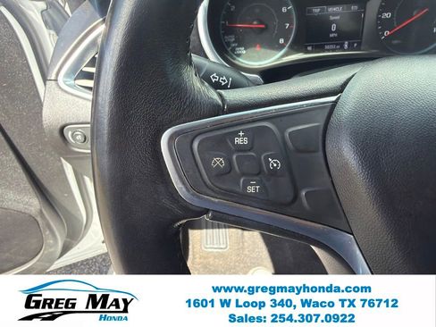 Used 2018 Chevrolet Malibu LT w/ Sport Package FWD image 10