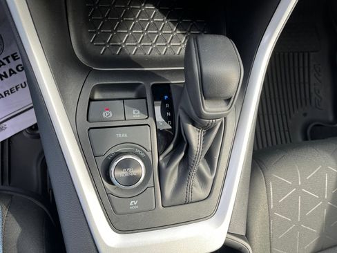 Used 2024 Toyota RAV4 XLE image 11