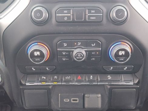 Used 2022 Chevrolet Silverado 1500 RST w/ Safety Package image 20