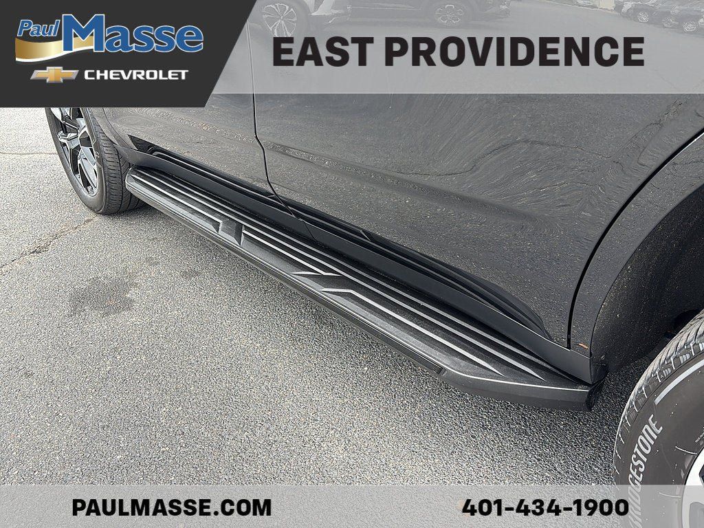 Used 2024 Chevrolet Tahoe RST w/ Luxury Package AWD/4WD image 8
