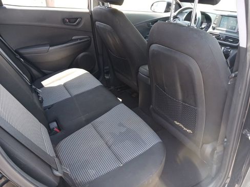 Used 2020 Hyundai Kona SE FWD image 19