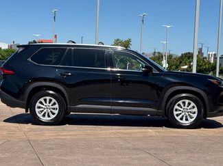 Certified 2024 Toyota Grand Highlander AWD video 3