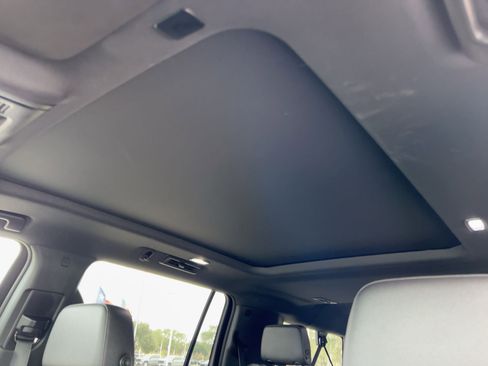 Used 2023 Chevrolet Suburban Z71 w/ Max Trailering Package image 15