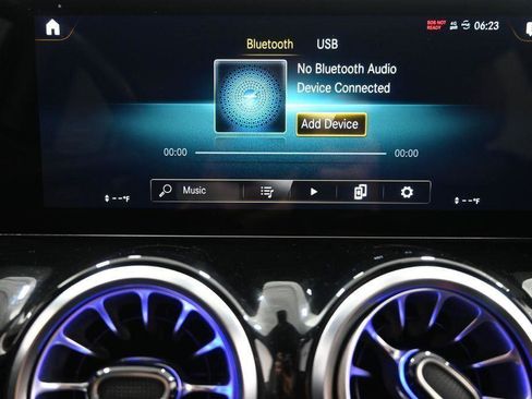 Used 2022 Mercedes-Benz GLA 250 4MATIC image 28