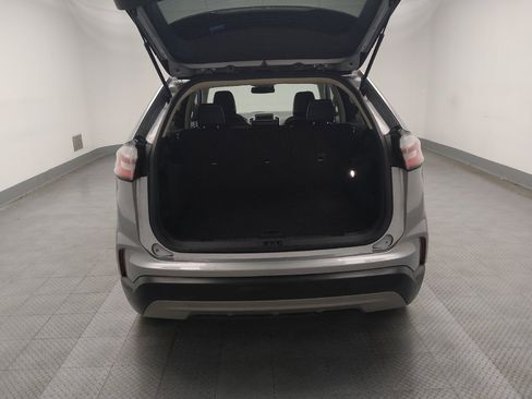 Used 2023 Ford Edge SEL image 29