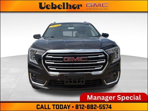 Used 2024 GMC Terrain SLT AWD/4WD image 11