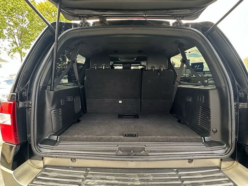 Used 2007 Ford Expedition EL Eddie Bauer image 13