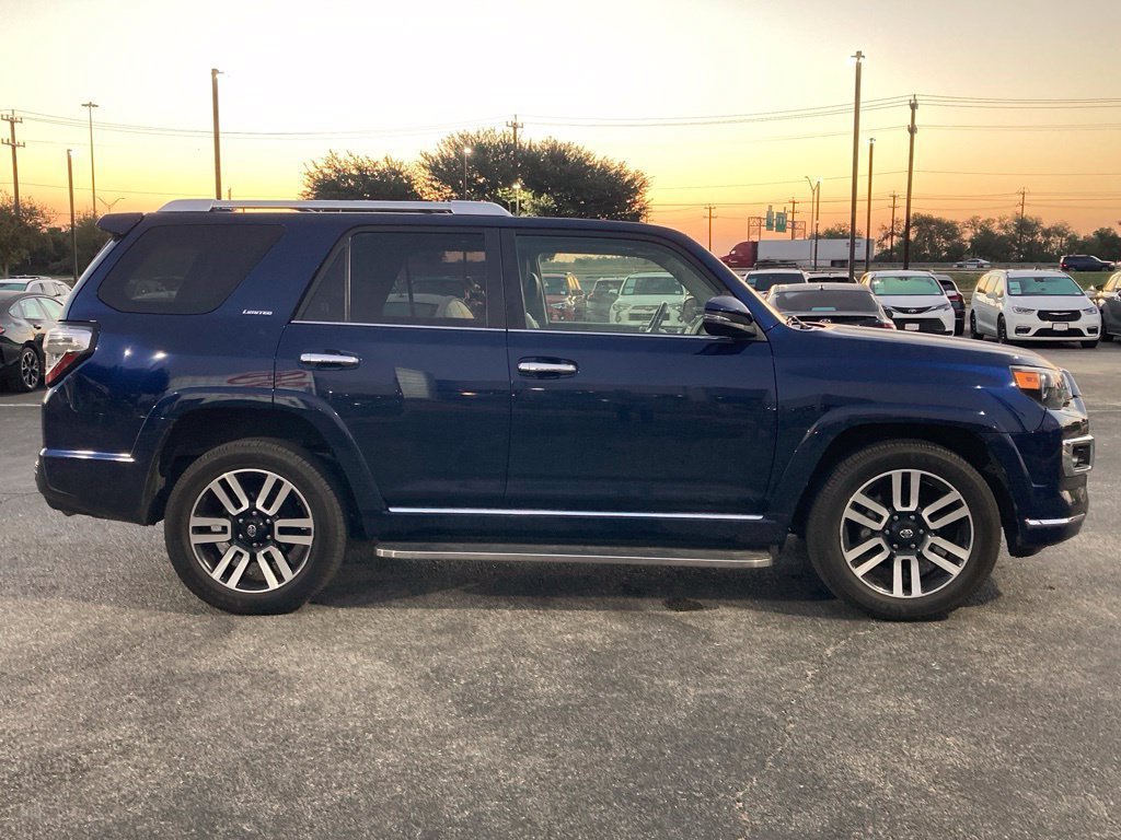 Used 2022 Toyota 4Runner Limited RWD image 4