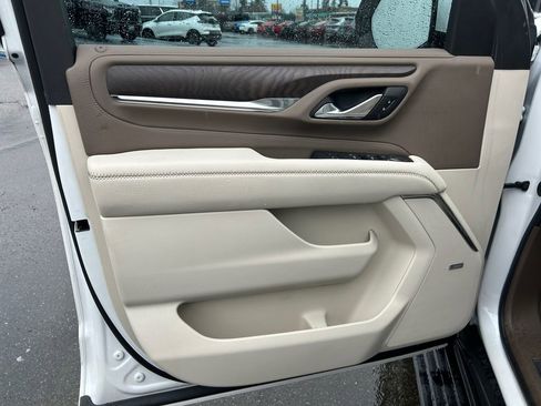 Used 2024 GMC Yukon XL Denali w/ Advanced Technology Package AWD/4WD image 23