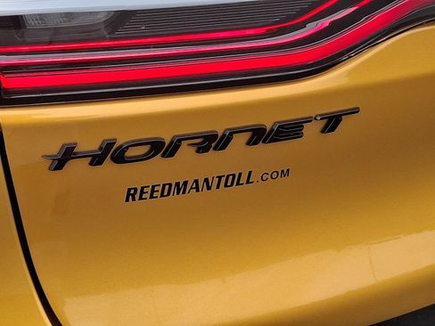 Certified 2024 Dodge Hornet R/T Plus w/ R/T Blacktop Package AWD/4WD image 32