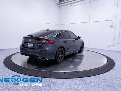 Used 2024 Honda Civic Sport Touring image 32