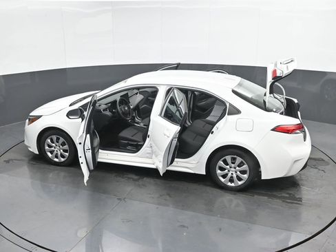 Used 2023 Toyota Corolla LE image 54