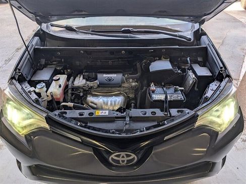 Used 2017 Toyota RAV4 LE image 16