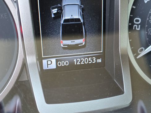 Used 2021 Toyota Tacoma SR5 image 15