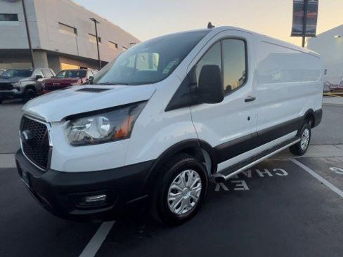 Used 2024 Ford Transit 250 Low Roof w/ Exterior Upgrade Package image 4
