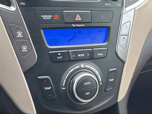 Used 2013 Hyundai Santa Fe Sport 2.0T FWD image 28