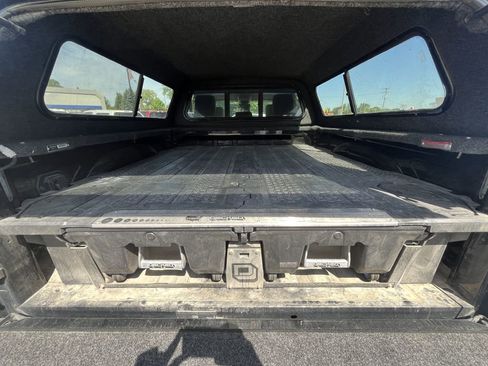Used 2018 RAM 2500 Laramie w/ Sport Appearance Group AWD/4WD image 8