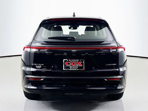 New 2026 Toyota Crown Signia image 6