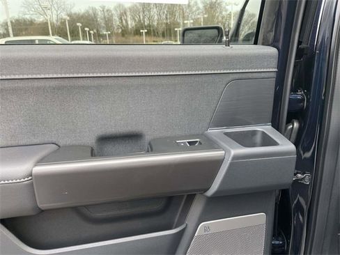 New 2025 Ford F150 Lariat w/ Equipment Group 501A Mid image 26