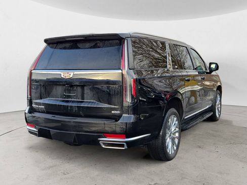 Certified 2023 Cadillac Escalade ESV Premium Luxury image 5