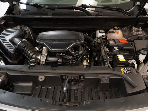 Used 2020 GMC Acadia SLT w/ Driver Alert Package II image 41