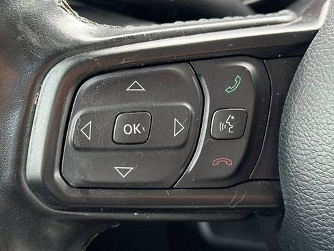 Used 2022 Jeep Wrangler Unlimited Sport AWD/4WD image 25