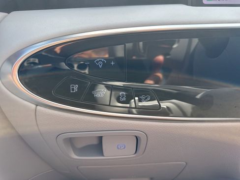 New 2026 Genesis Electrified GV70 image 38