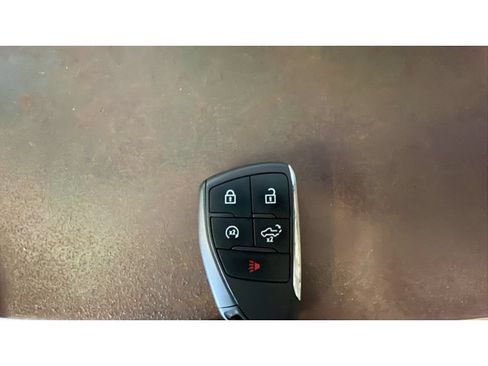 Used 2024 GMC Sierra 1500 Denali AWD/4WD image 20